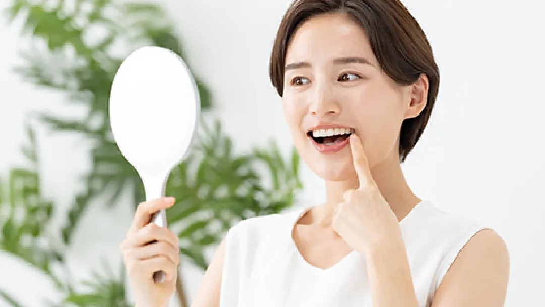 ワイヤー矯正に比べて痛みが少ない